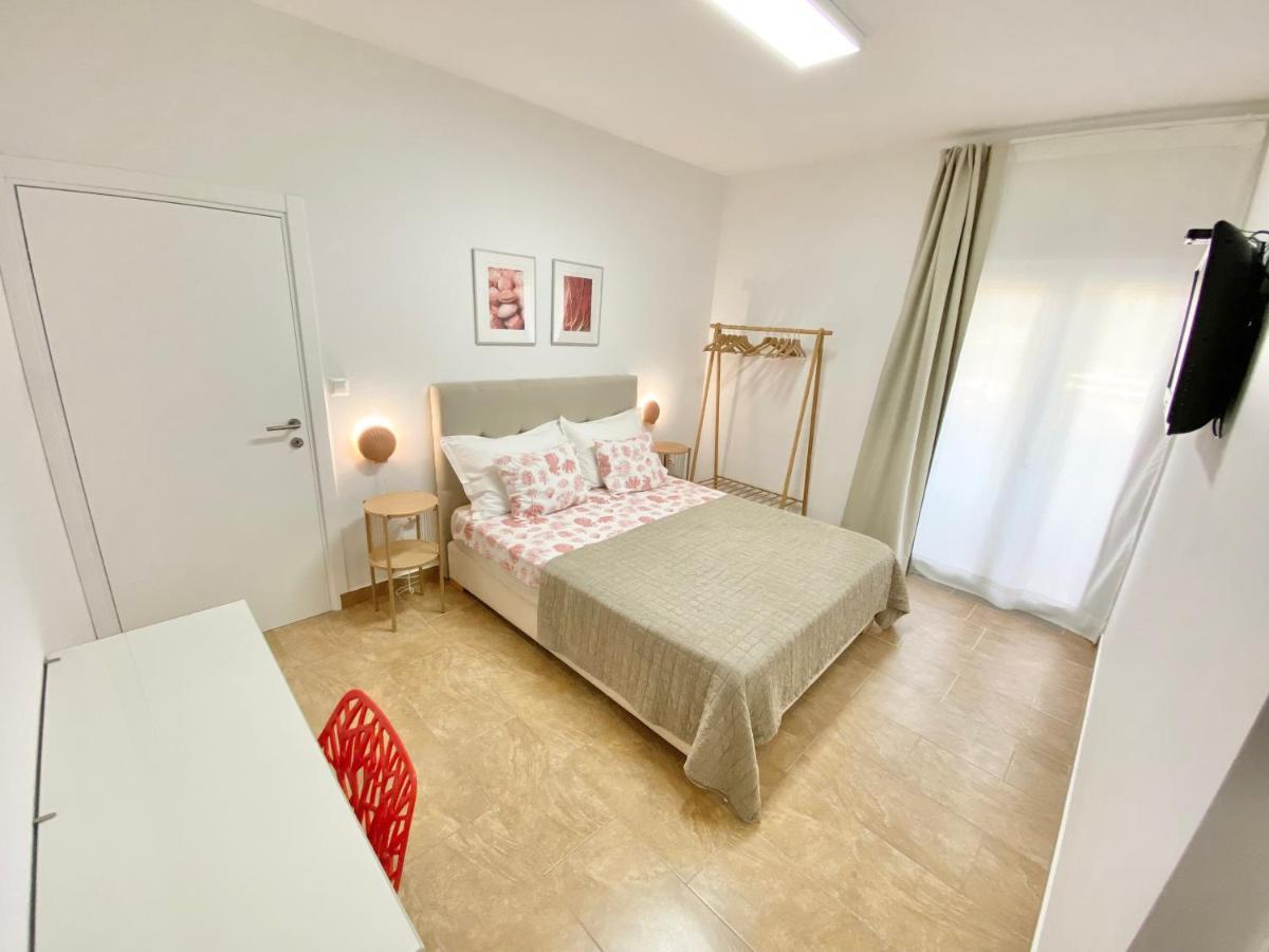 Mamma Mia Apartments-City Center Hvar Town Dış mekan fotoğraf