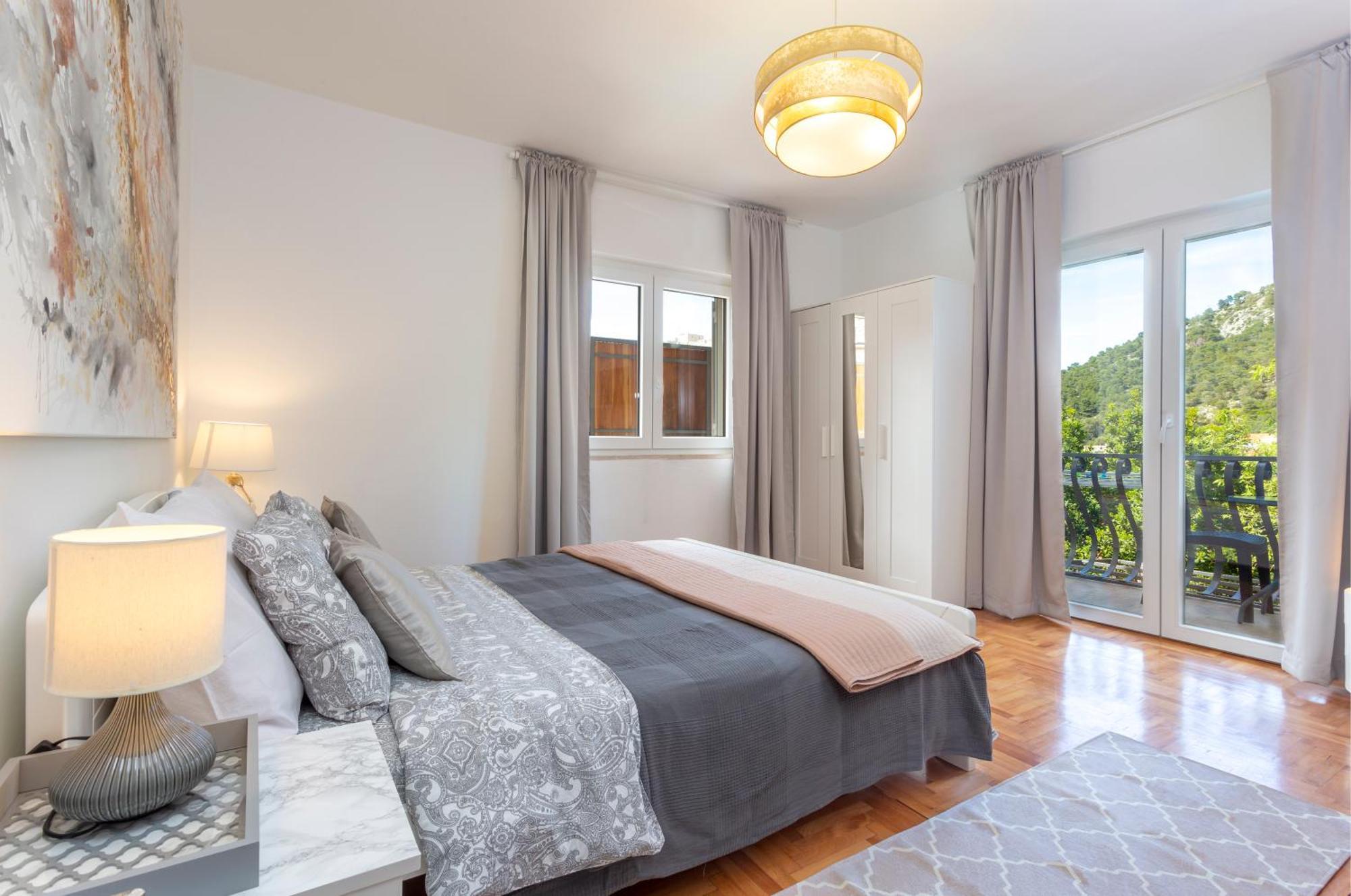 Mamma Mia Apartments-City Center Hvar Town Dış mekan fotoğraf