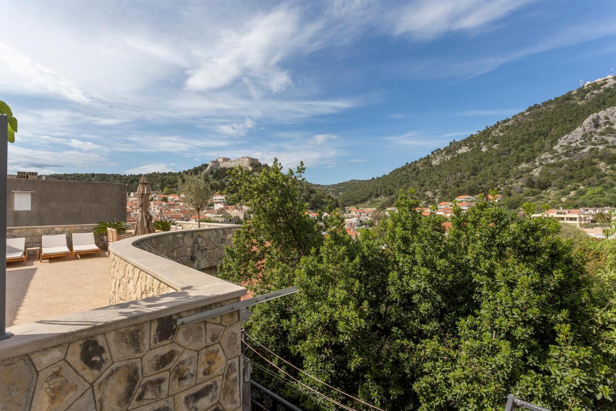 Mamma Mia Apartments-City Center Hvar Town Dış mekan fotoğraf