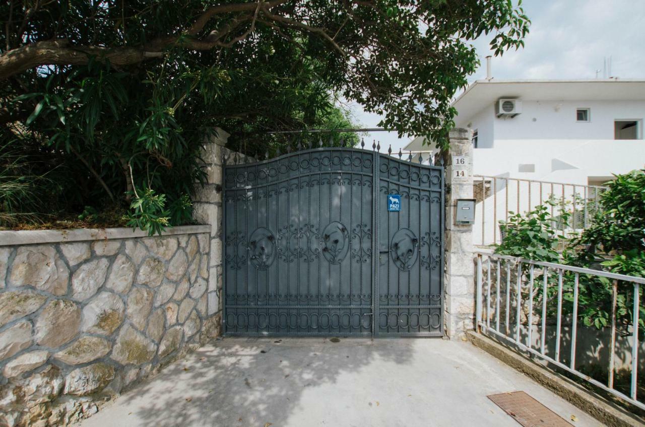 Mamma Mia Apartments-City Center Hvar Town Dış mekan fotoğraf